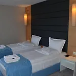 Hotel Mobi Dick Family Glavatartsi