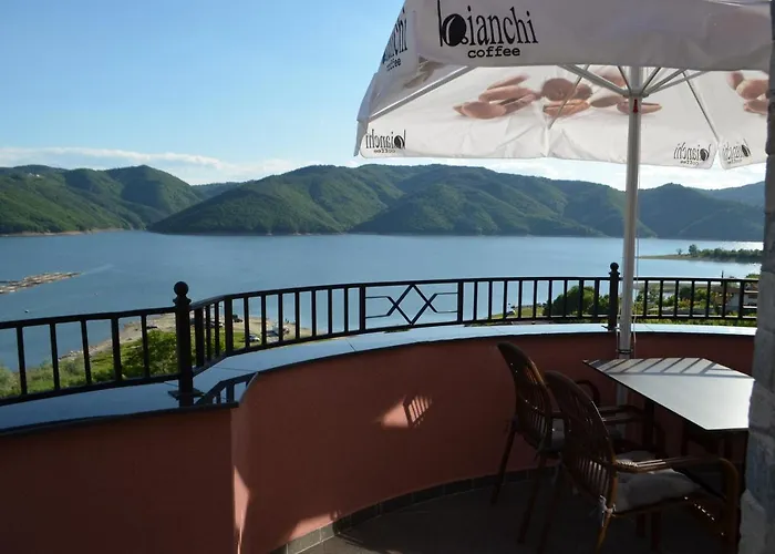 Mobi Dick Family Hotel 3*